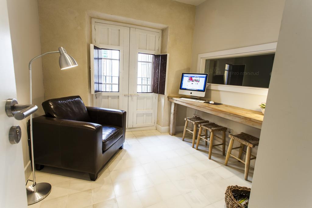 Hotel Boutique Elvira Plaza Sevilla Eksteriør bilde